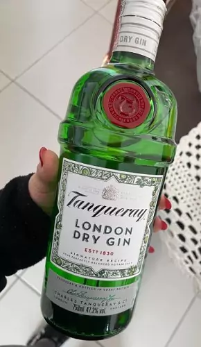 Imagem de teste Tanqueray